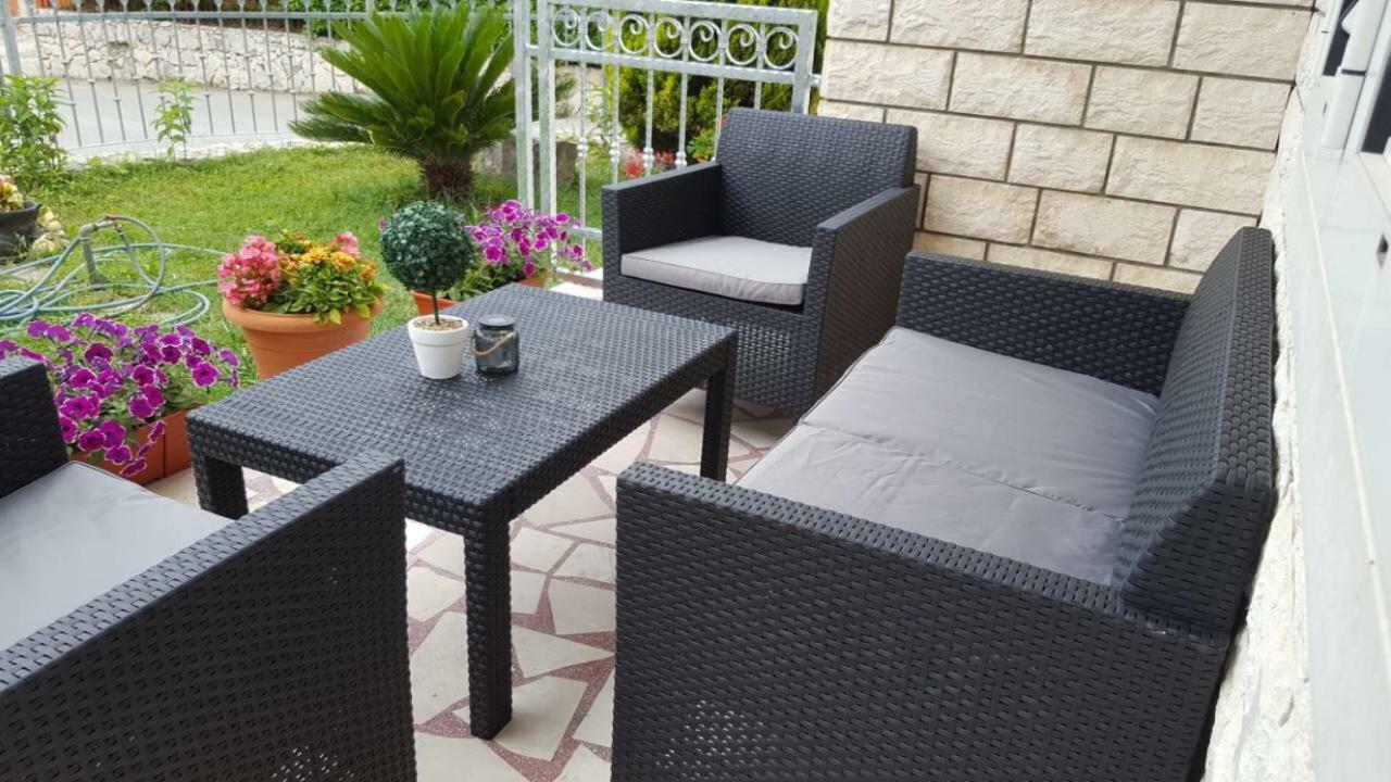 Apartman Luly Διαμέρισμα Kaštela Εξωτερικό φωτογραφία