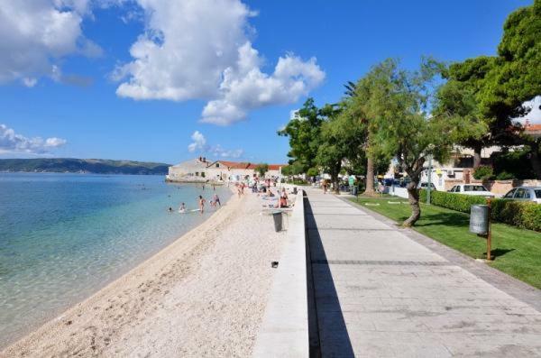 Apartman Luly Διαμέρισμα Kaštela Εξωτερικό φωτογραφία