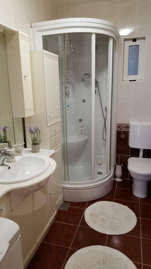 Apartman Luly Διαμέρισμα Kaštela Εξωτερικό φωτογραφία