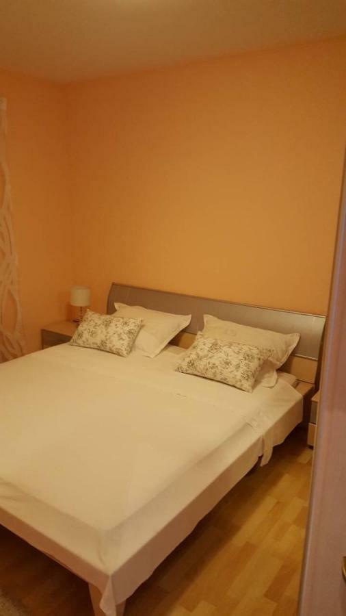 Apartman Luly Διαμέρισμα Kaštela Εξωτερικό φωτογραφία